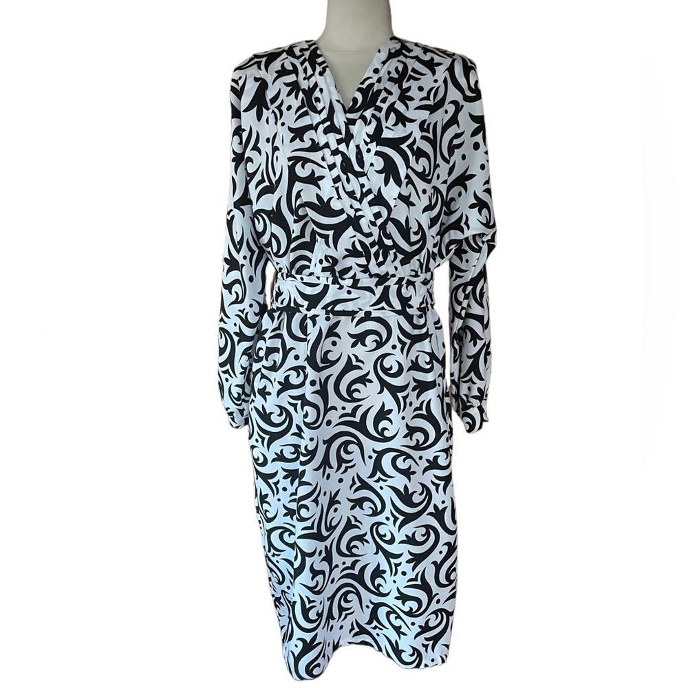 1980s V-Neck Career Dress w/Matching Belt
